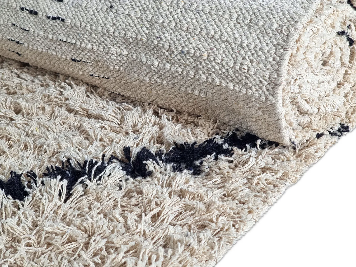 Ryijymatot - Alcott Natural Cotton Shaggy (musta/valkoinen)