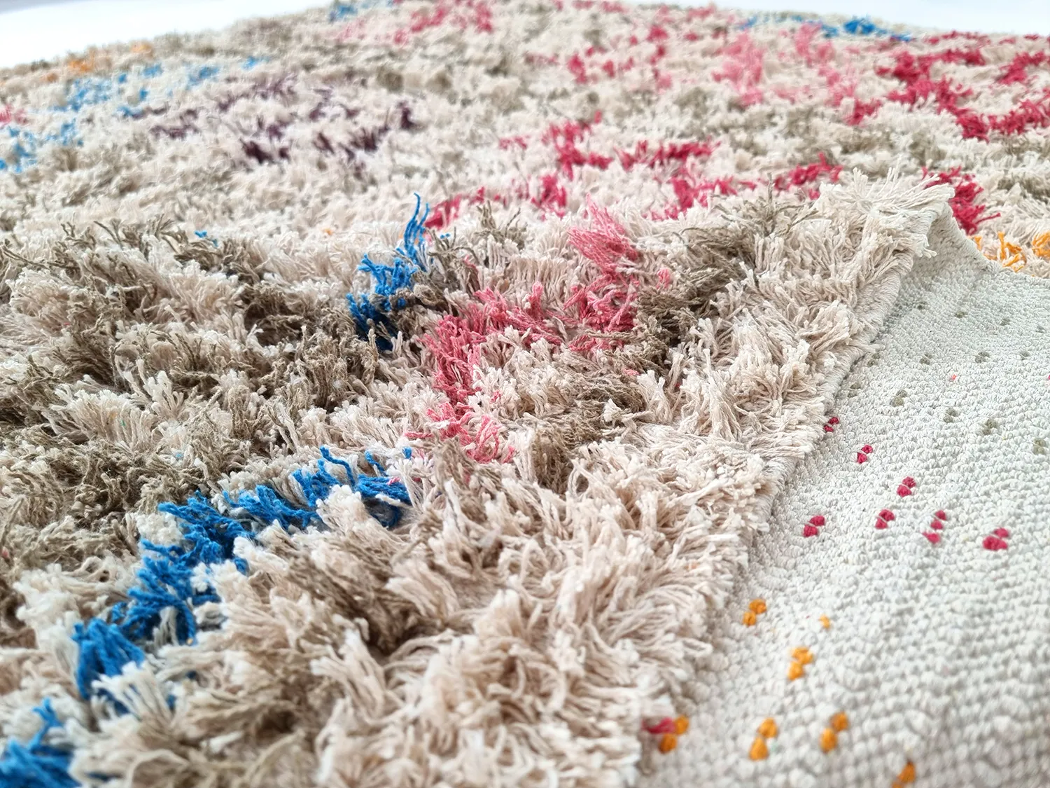 Ryijymatot - Calder Natural Cotton Shaggy (multi)