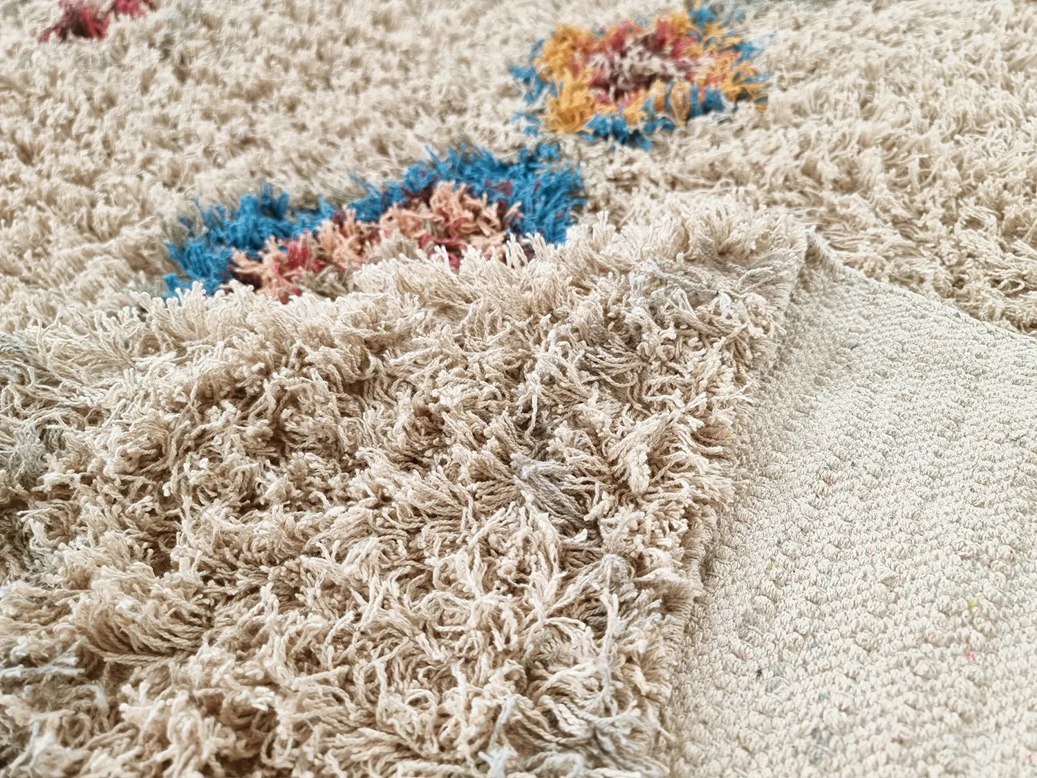 Ryijymatot - Marden Natural Cotton Shaggy (beige/multi)