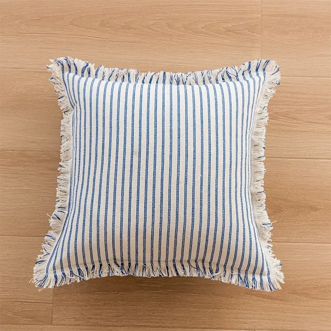 Tyynyliina - Fringed (sininen)