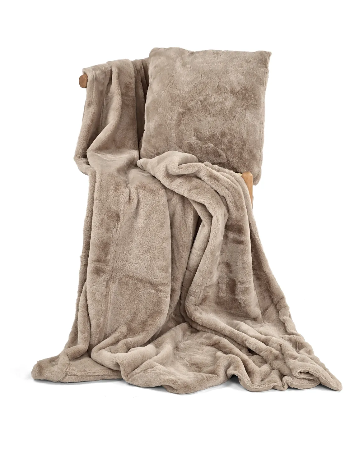 Viltit - Aranga Super Soft Throw (ruskea)