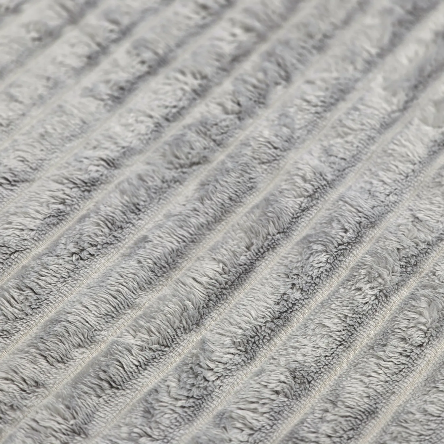 Viltit - Haines Blanket (harmaa)