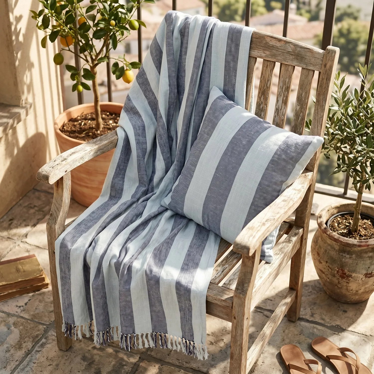 Viltit - Kora stripe cotton throw (tummansininen/vaaleansininen)