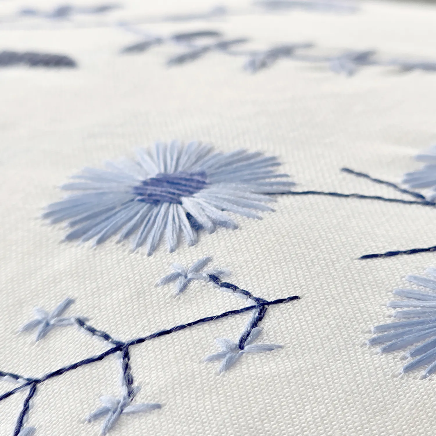 Tyynyliina - Stavanger Embroidered Cushion Cover (multi)