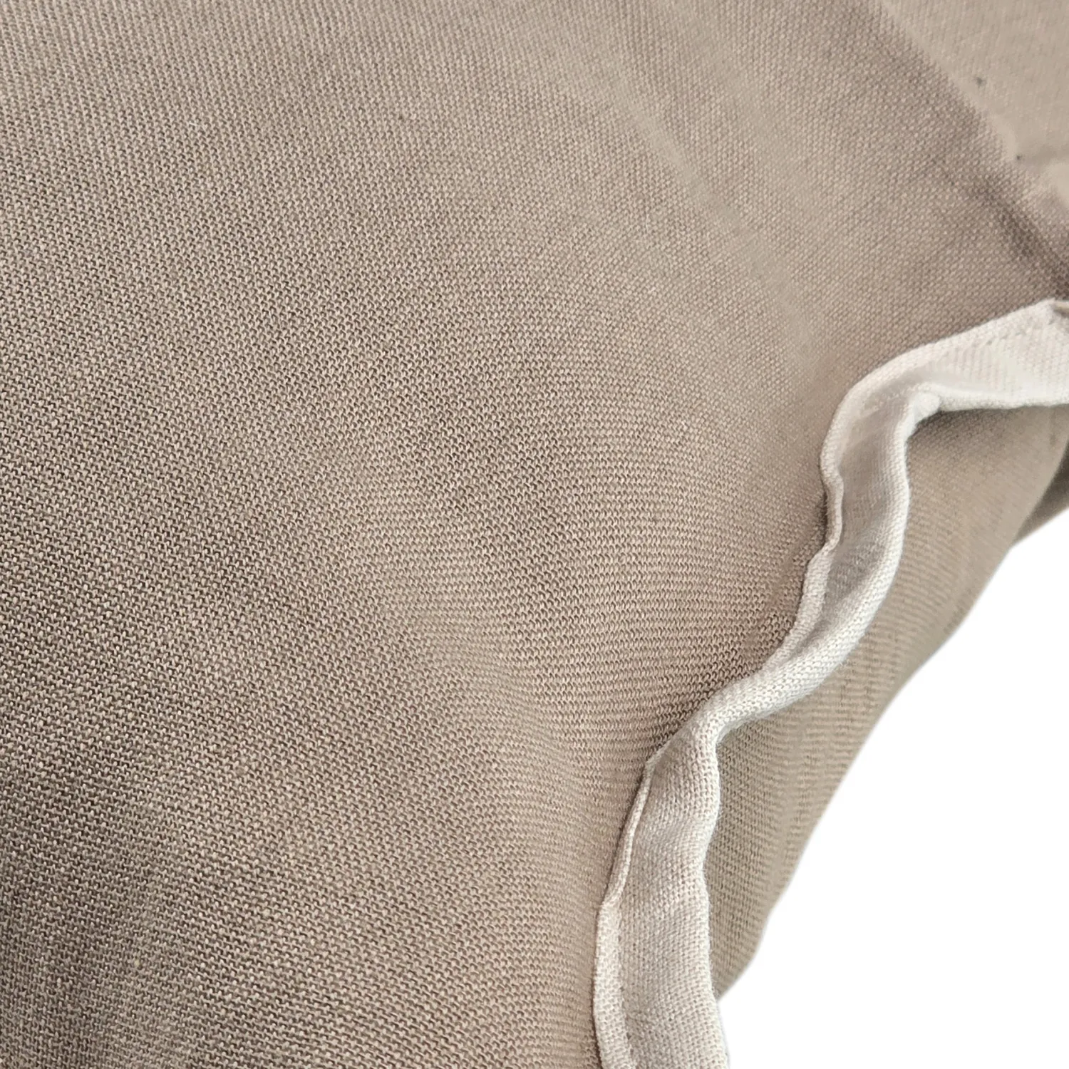 Tyynyliina - Yrsa (tumma beige)