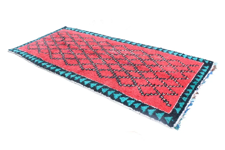Marokkolainen Kilim matto Boucherouite 370 x 170 cm
