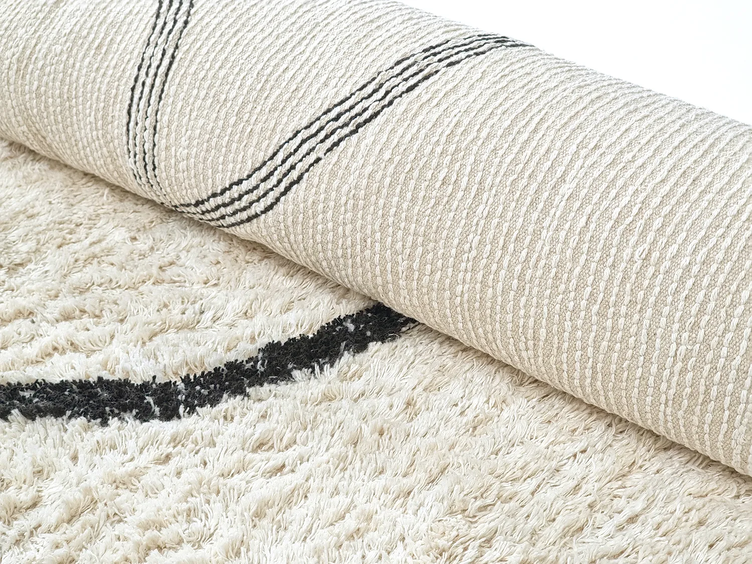 Ryijymatot - Bavello Natural Cotton Shaggy (offwhite/musta)