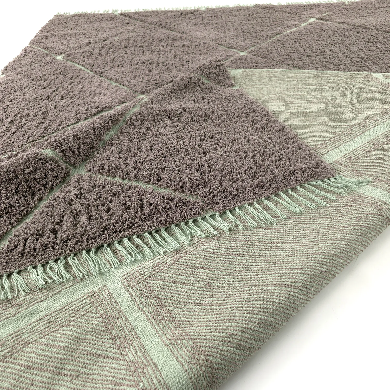 Ryijymatot - Bellevue Natural Cotton Shaggy (taupe/vihreä)