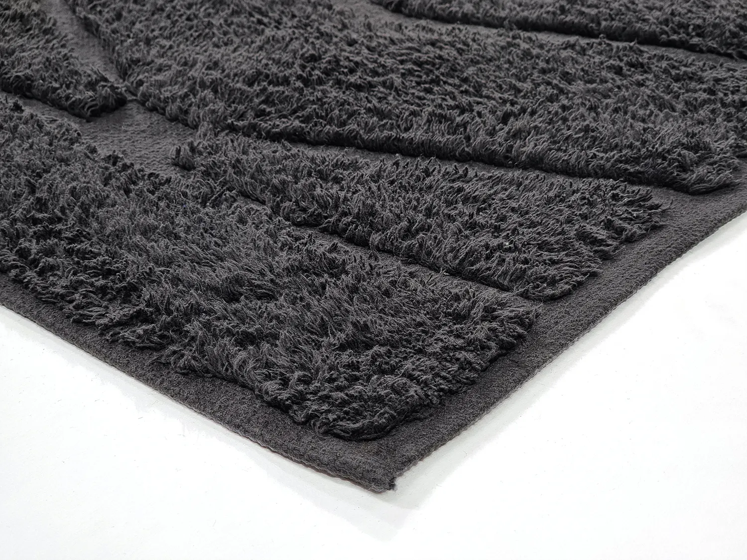 Ryijymatot - Brynn Natural Cotton Shaggy (musta)