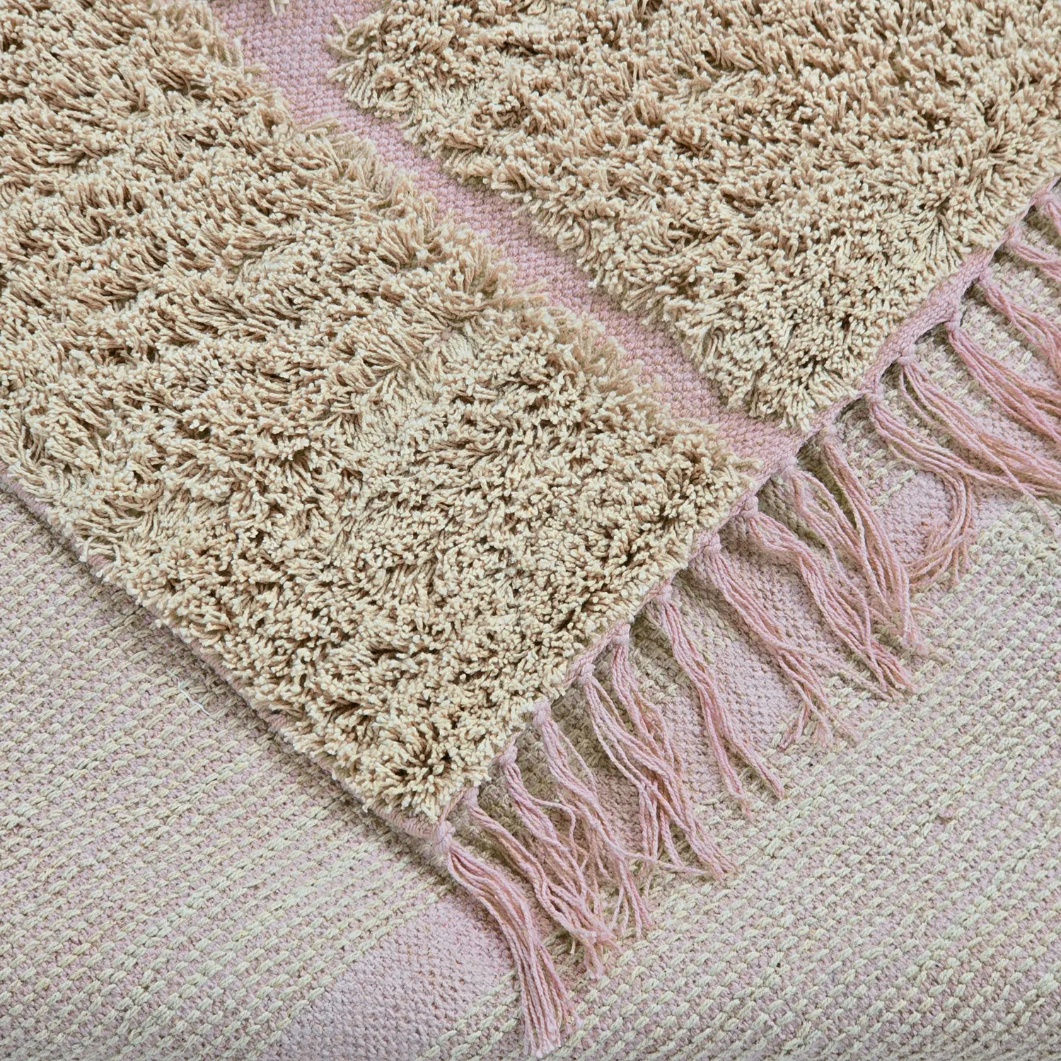 Ryijymatot - Lindley Natural Cotton Shaggy (beige/pinkki)