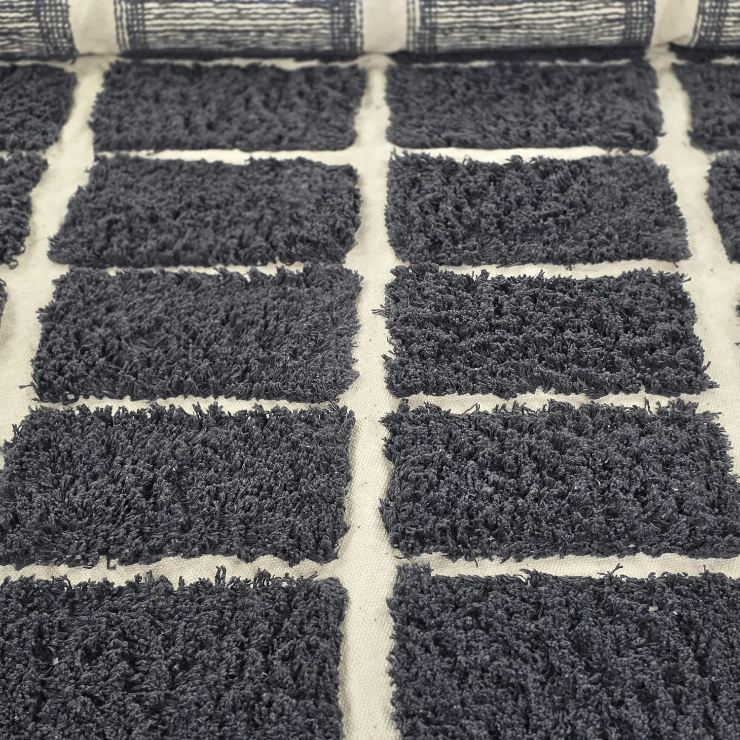 Pyöreät matot - Zola Natural Cotton Shaggy (tumman harmaa)
