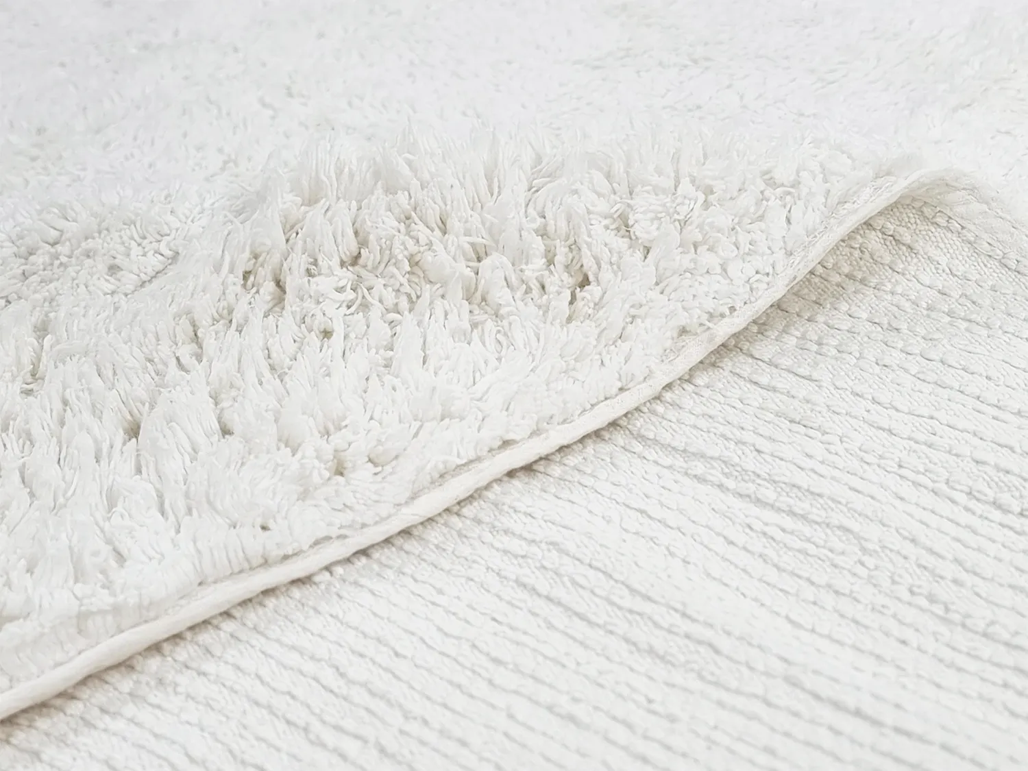Ryijymatot - Ebba Natural Cotton Shaggy (offwhite)