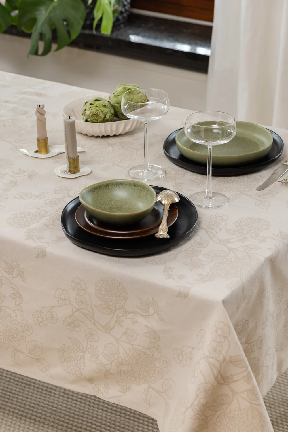 Pöytäliina puuvillaa Minna (beige)