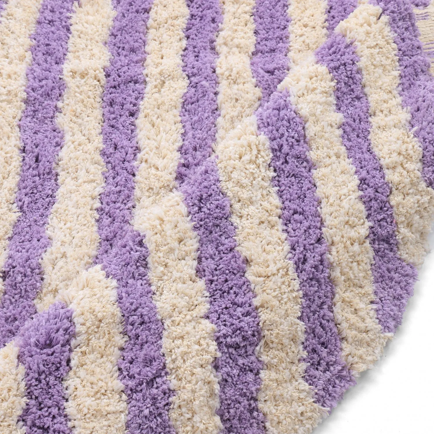 Pyöreät matot - Thira Stripe Cotton Shaggy (kerma/vaalea violetti)