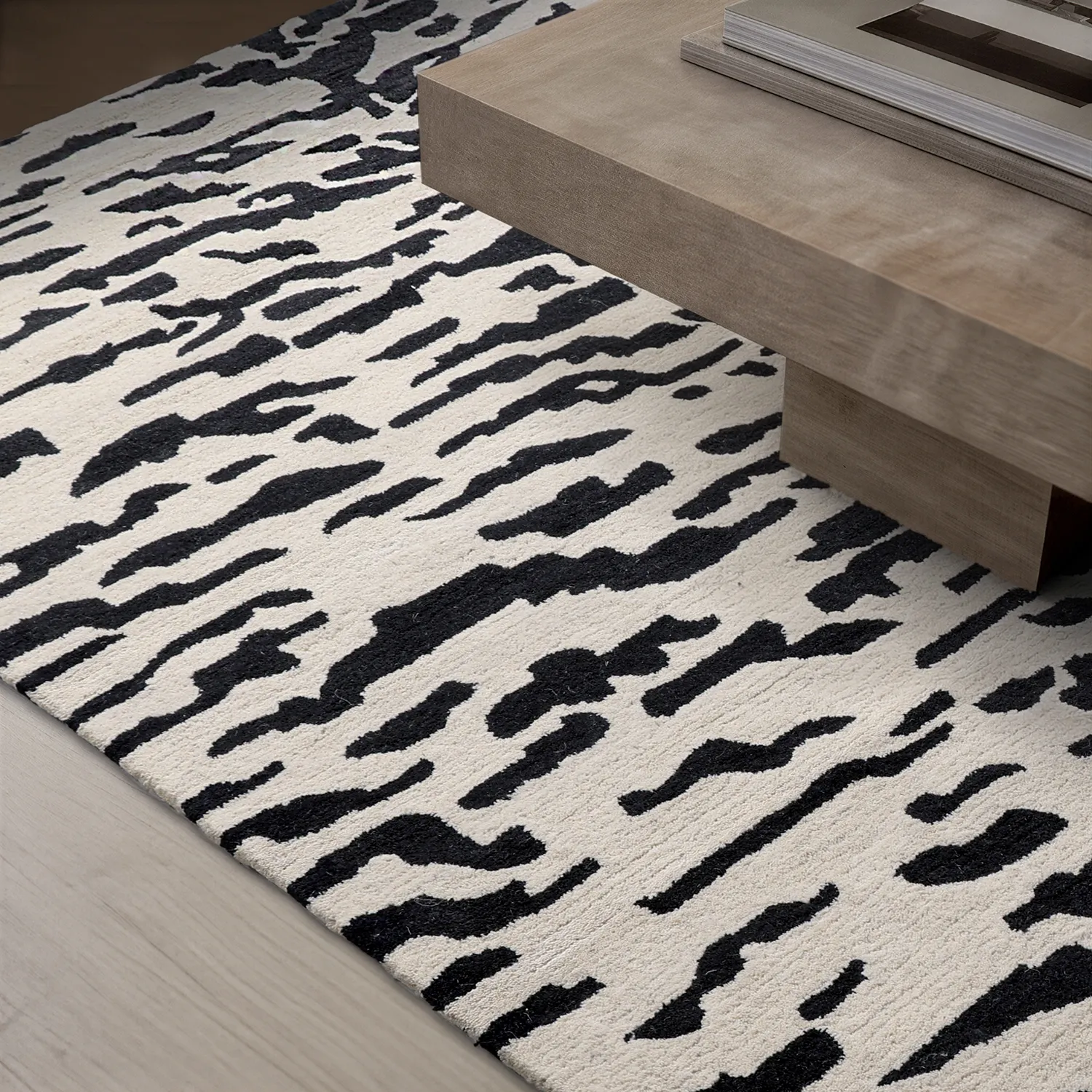 Ryijymatot - Zebra Tufted Wool Premium (valkoinen/musta)