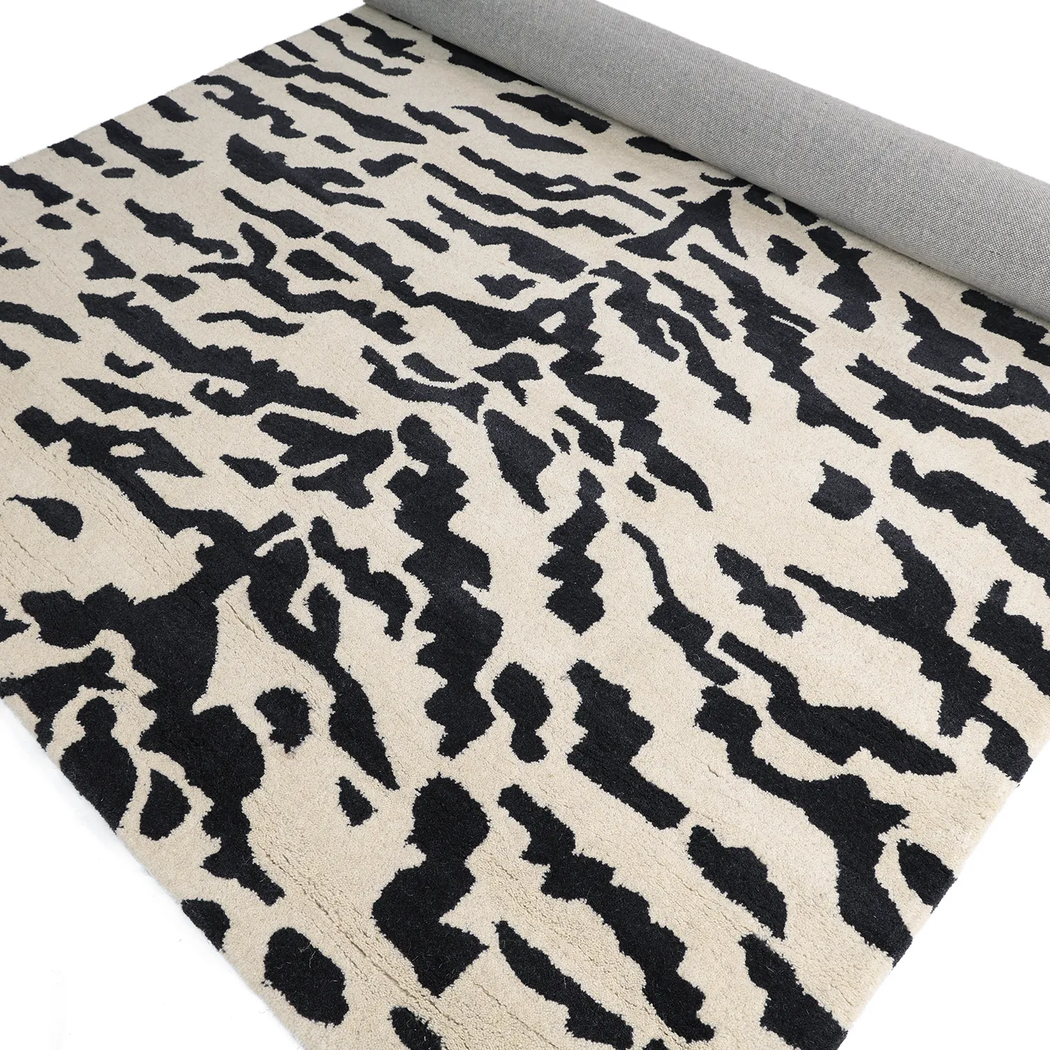 Ryijymatot - Zebra Tufted Wool Premium (valkoinen/musta)