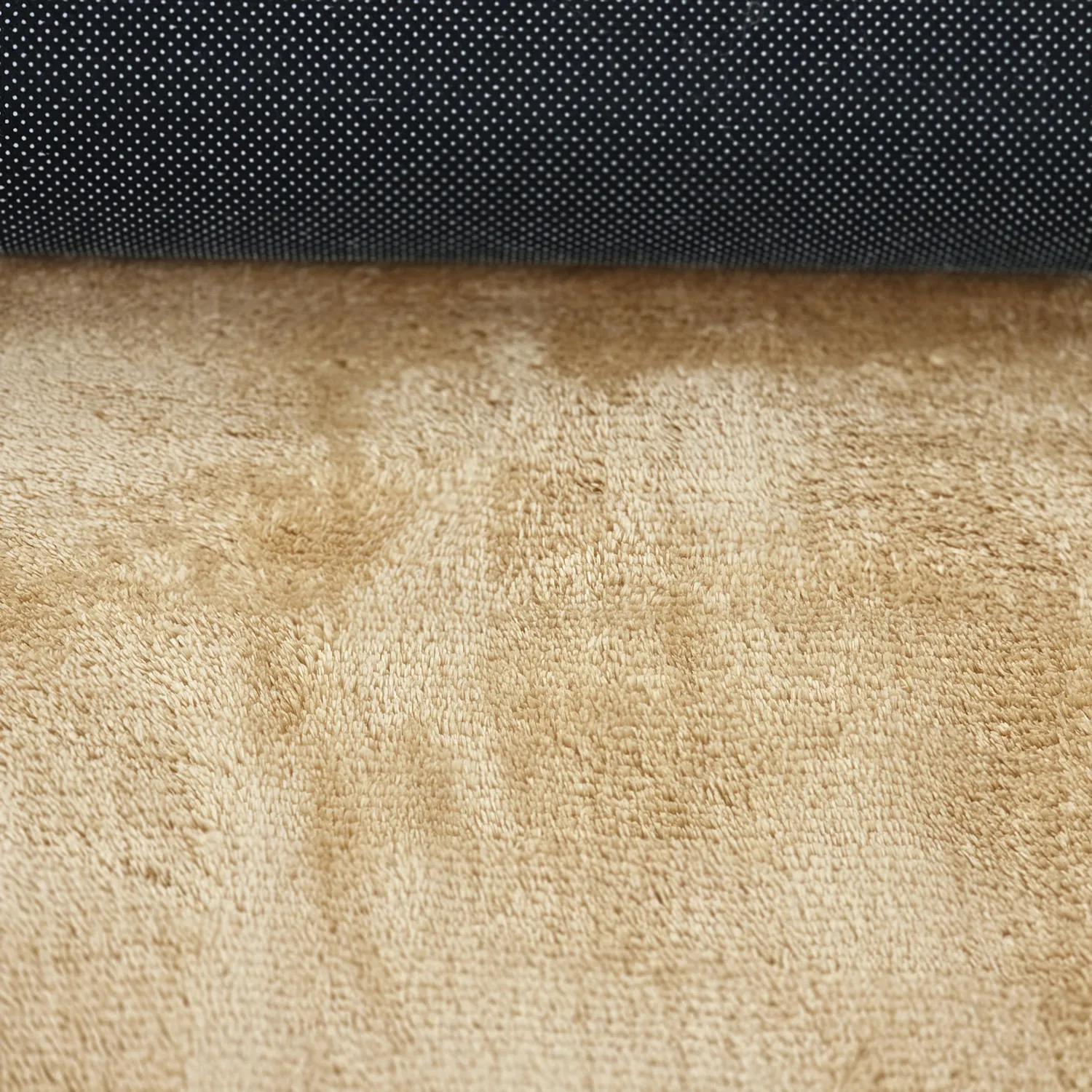 Ryijymatot - Aranga Super Soft Fur (tummabeige)