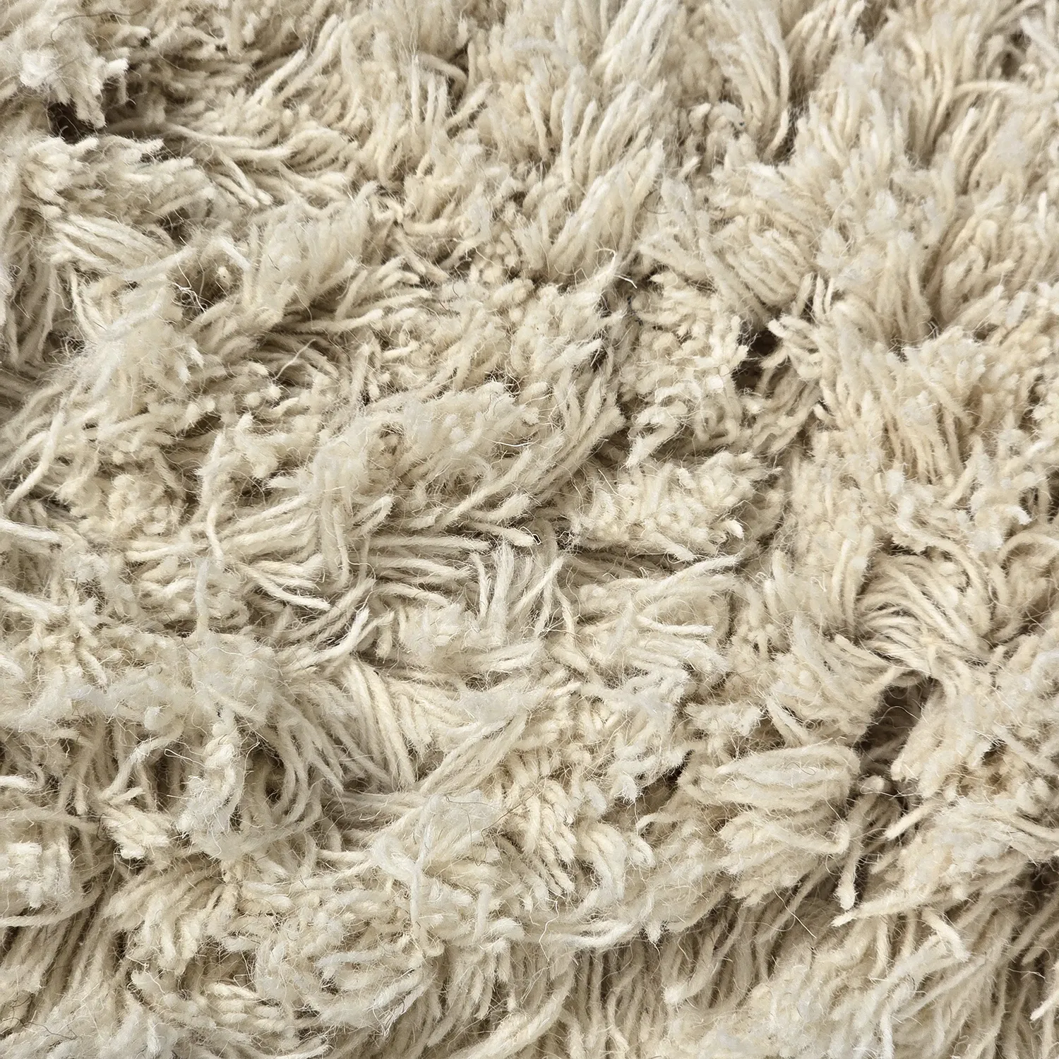 Ryijymatot - Fassale Hand Woven Wool Shaggy (kerma)