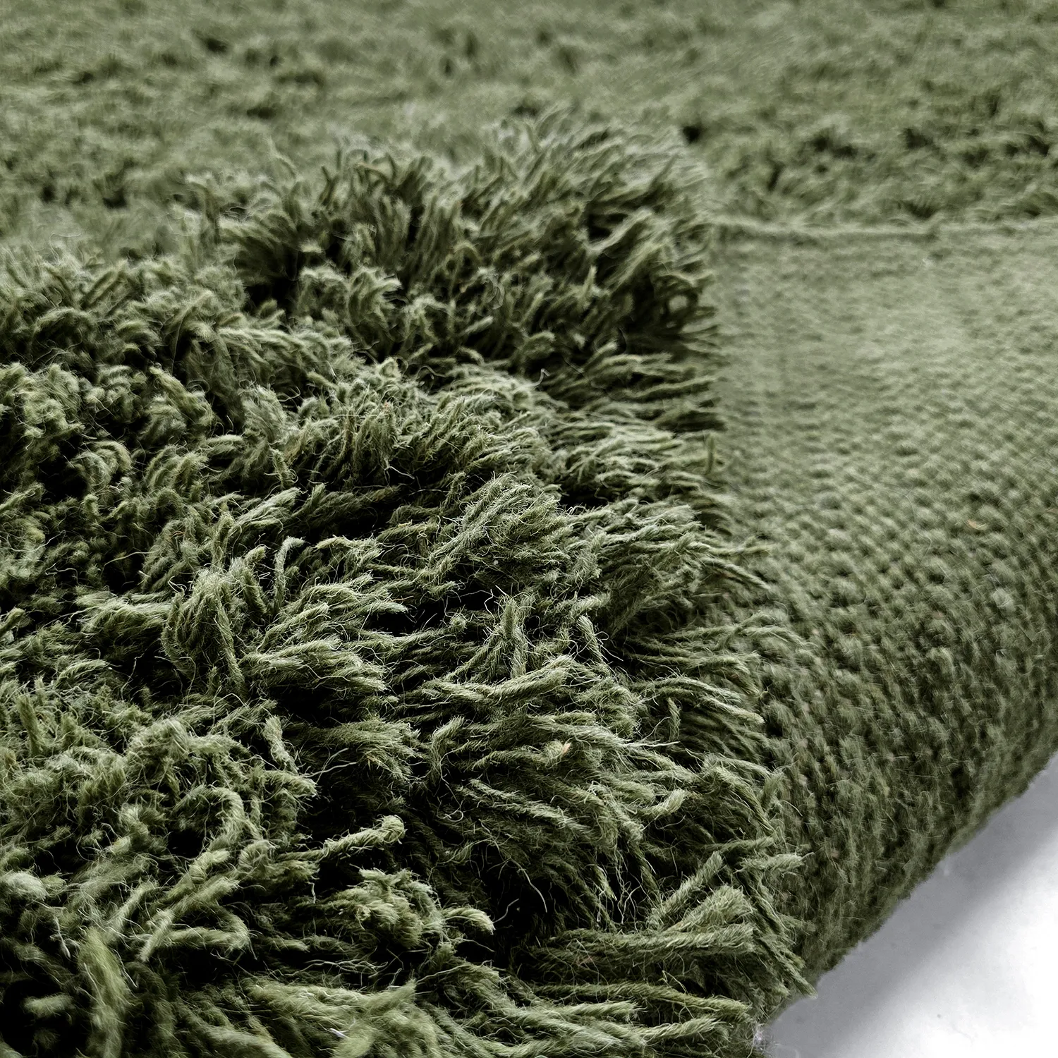 Ryijymatot - Fassale Hand Woven Wool Shaggy (sammaleen vihreä)