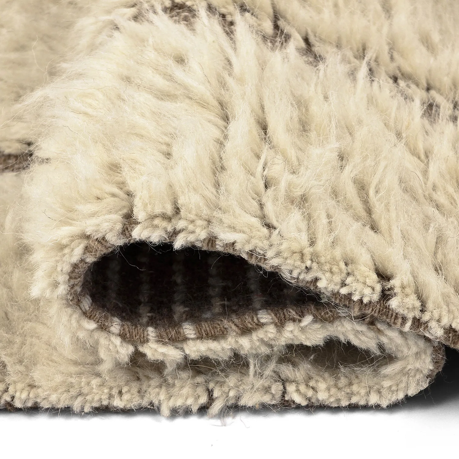Ryijymatot - Kiberg Hand Woven Wool Shaggy (kerma)