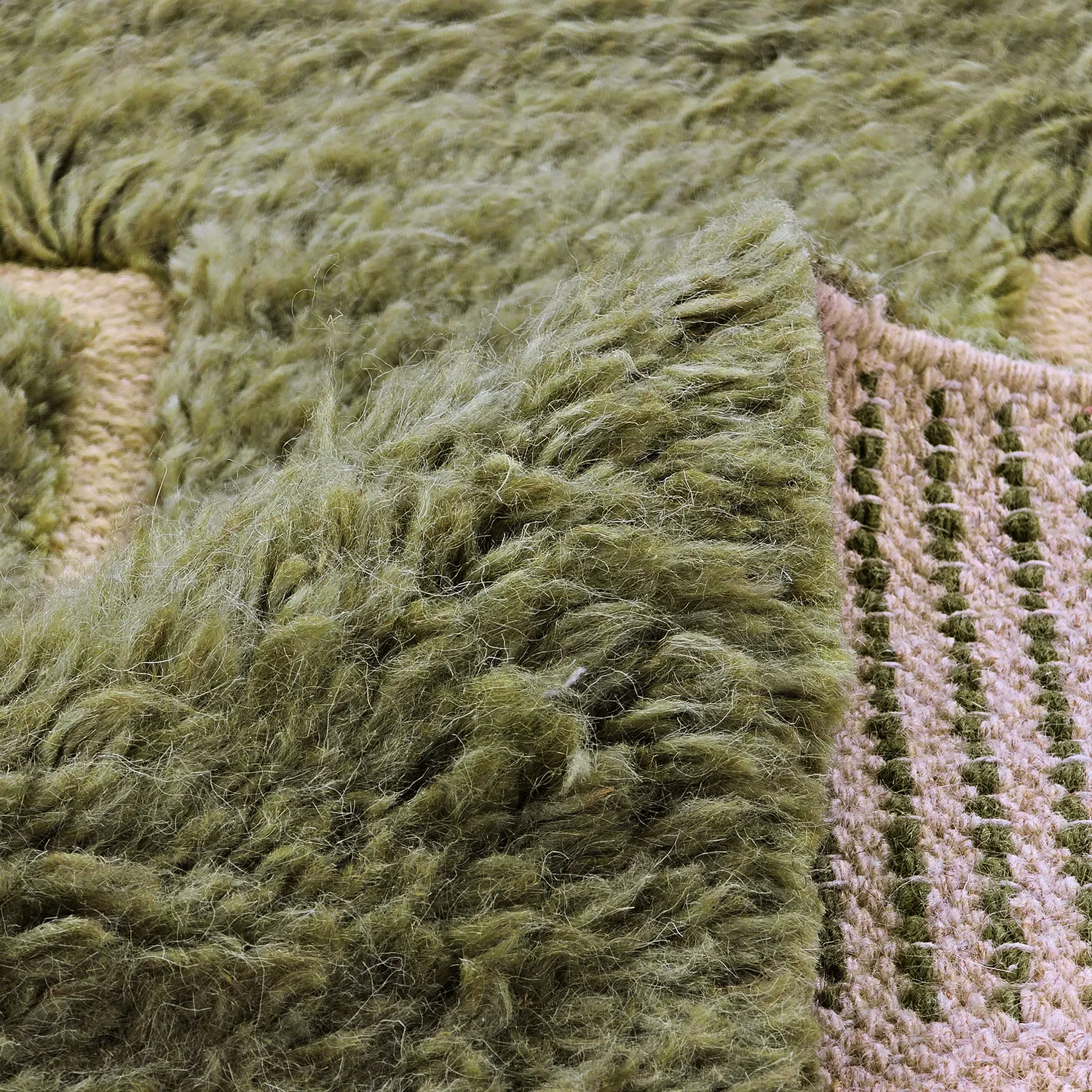 Ryijymatot - Kiberg Hand Woven Wool Shaggy (vihreä)