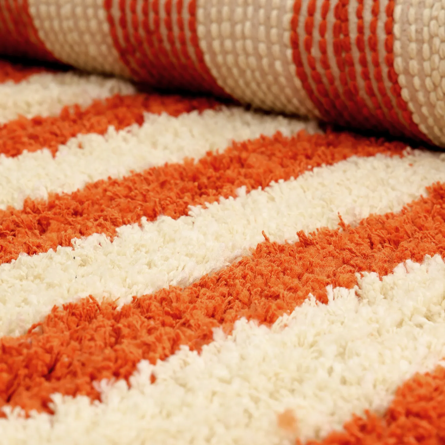 Ryijymatot - Thira Stripe Cotton Shaggy (vaaleankeltainen/vaalea oranssi)