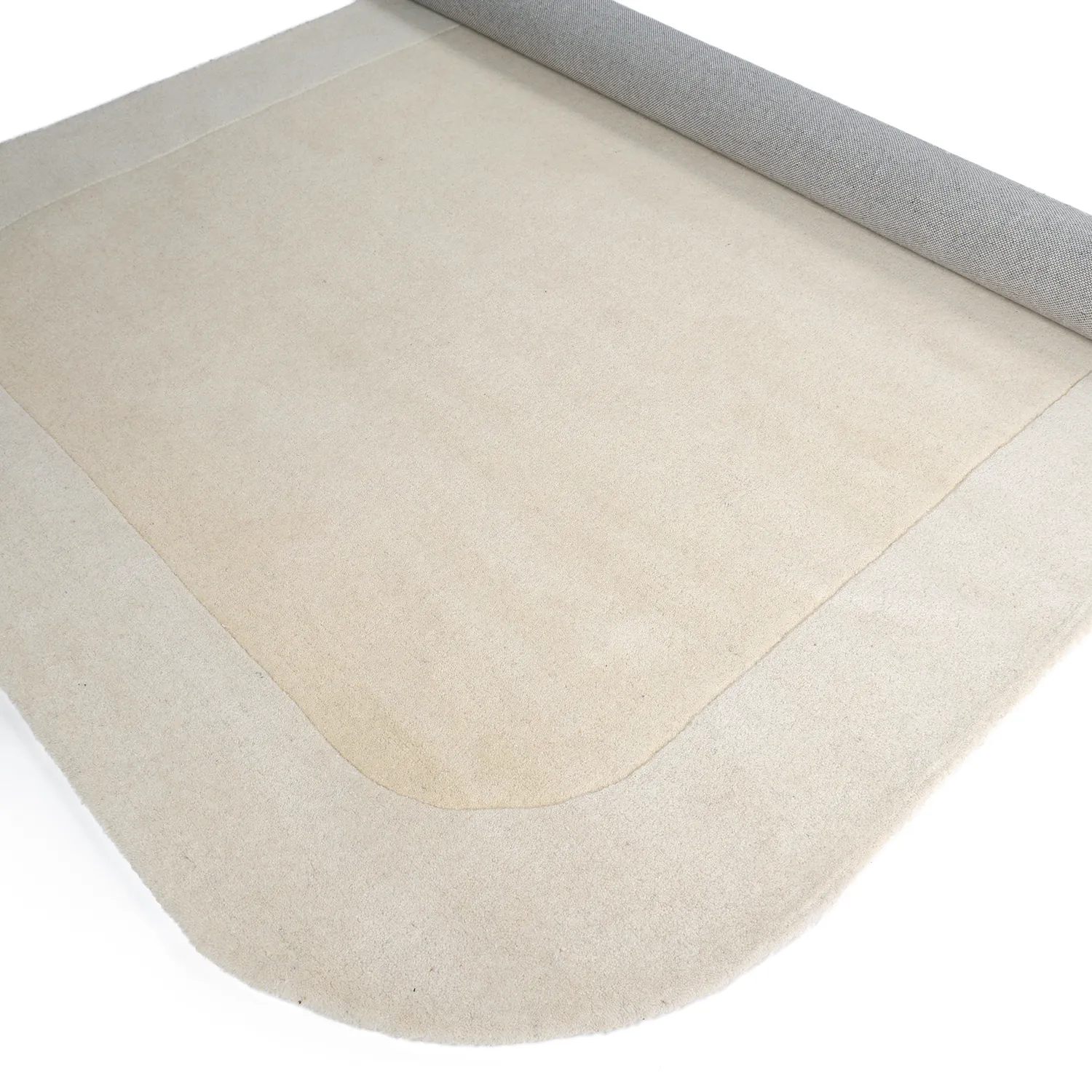 Villamatto - Puri Hand Tufted Wool Premium (kermanvalkoinen)